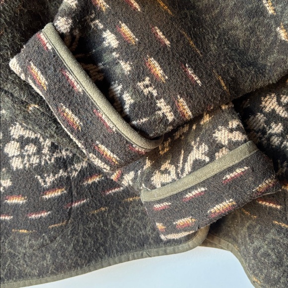 Vintage IVY Black and Cream Patterned Teddy Jacket size XL - Picture 4 of 6